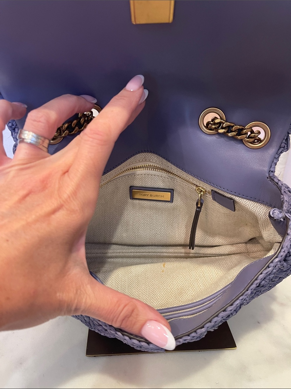 Tory Burch Kira Raffia Crossbody Bag in Purple - Picture 7 of 7